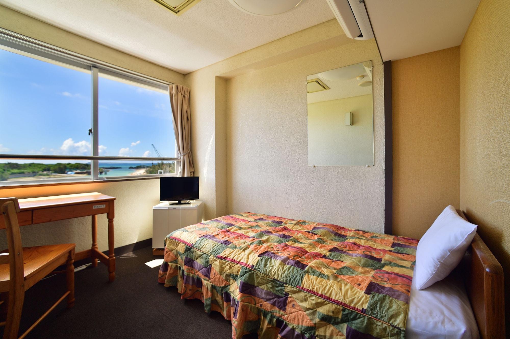 Hotel South Island Miyakojima  ภายนอก รูปภาพ