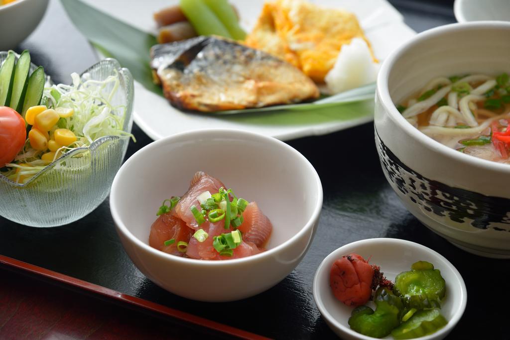 Hotel South Island Miyakojima  ภายนอก รูปภาพ