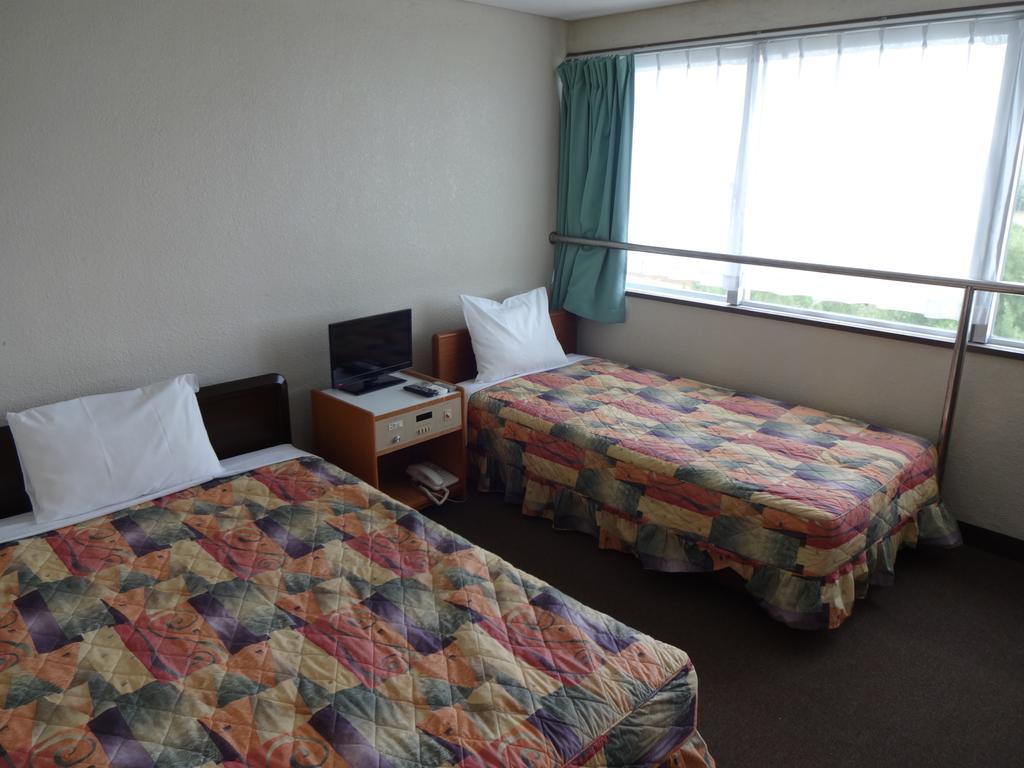 Hotel South Island Miyakojima  ภายนอก รูปภาพ