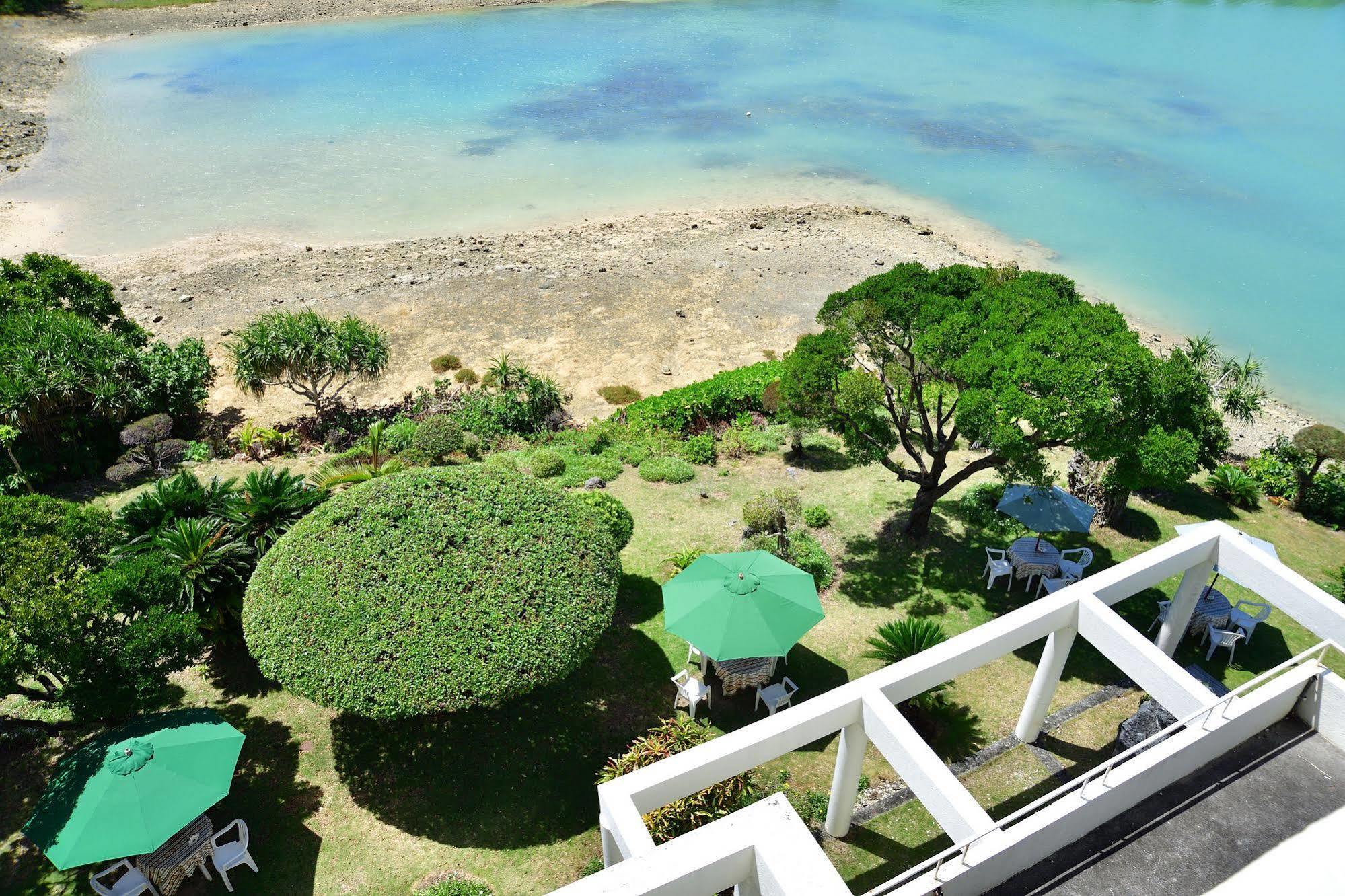 Hotel South Island Miyakojima  ภายนอก รูปภาพ
